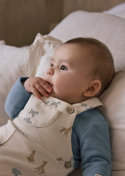 Printed dungarees set