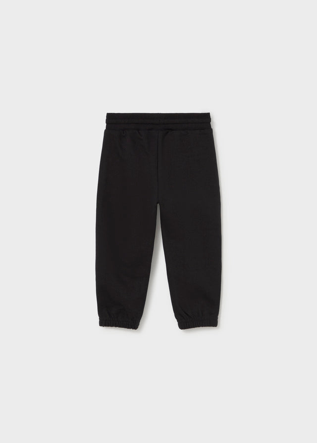 Pantalon motivo niño, Mayoral, modelo 2538, en color Tofu vigoré