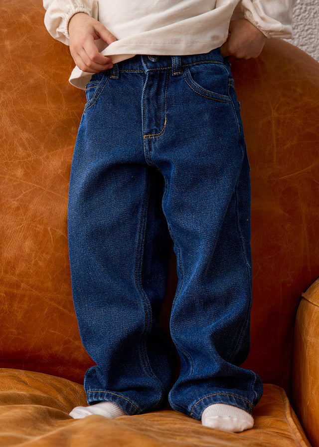 Pantalón largo denim fantasia niña, Mayoral, modelo 4520, en color Oscuro